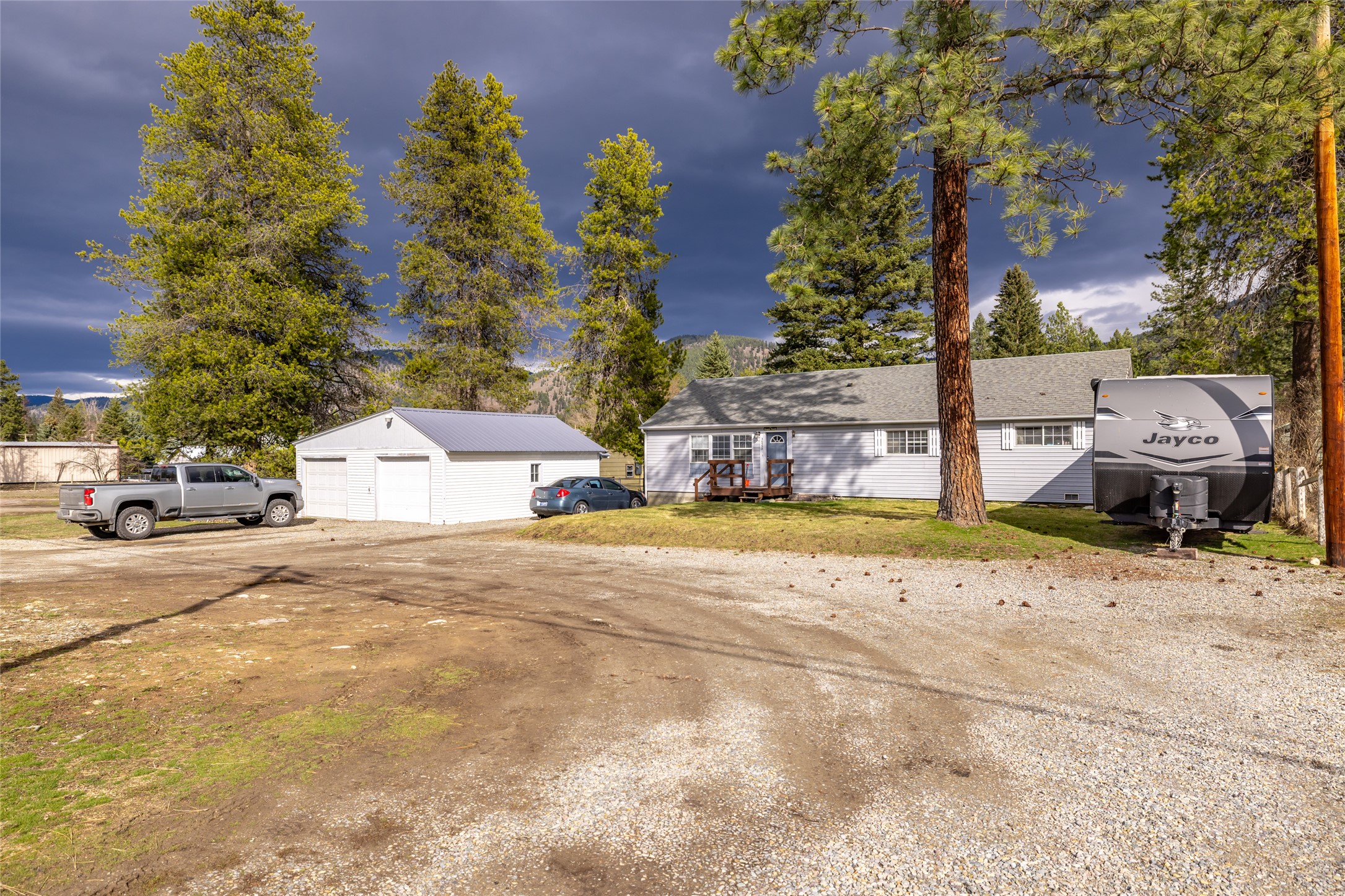 36553 Us Hwy 2 Property Photo 43