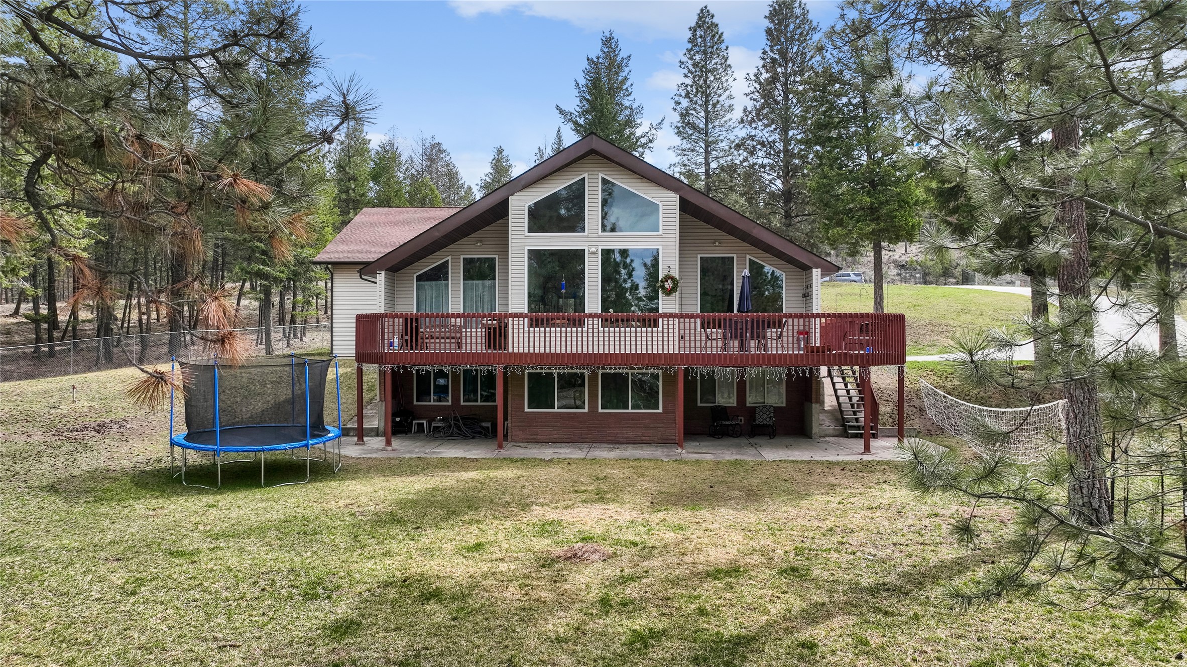60423 Mt Highway 37 Property Photo 9