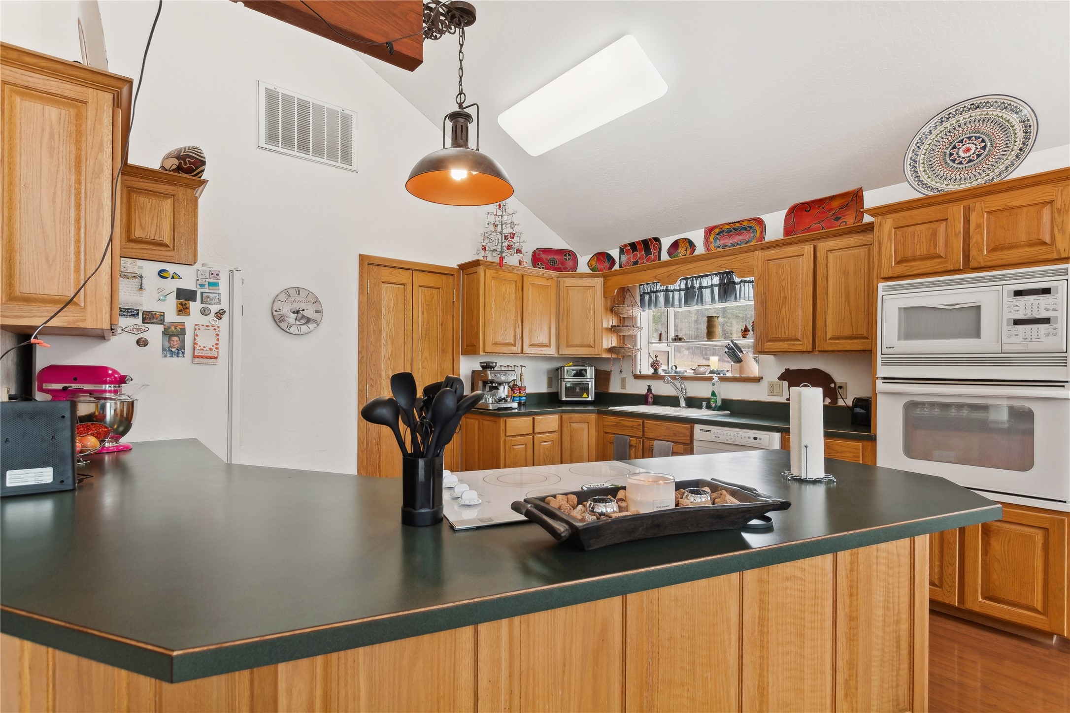 60423 Mt Highway 37 Property Photo 20