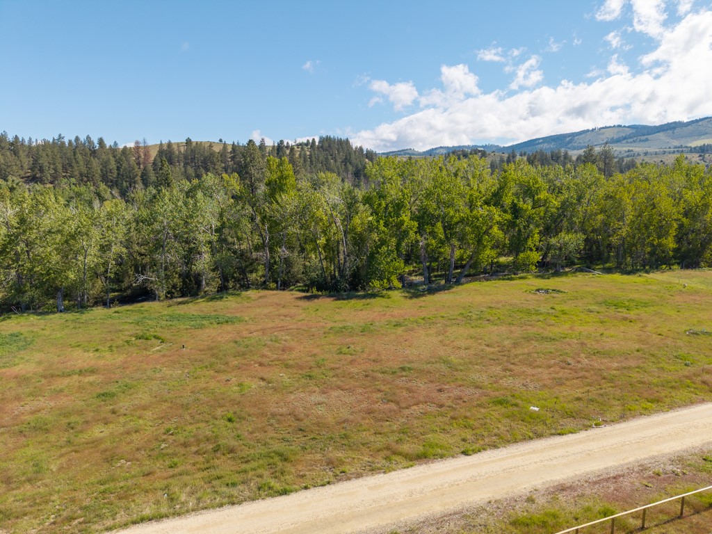 25-a Drovers Trail Property Photo 18
