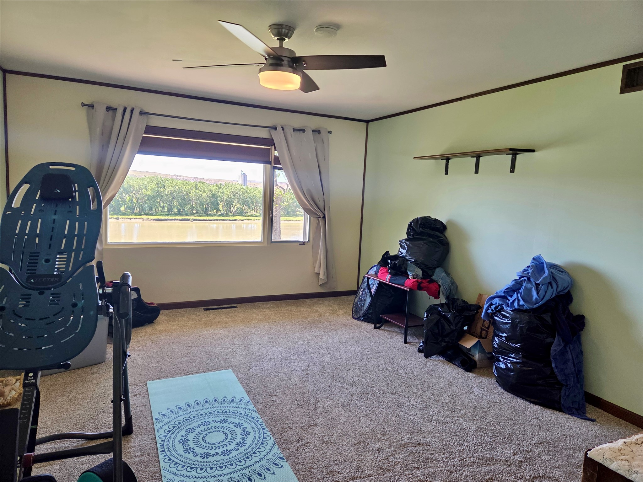 2 Fairgrounds Road Property Photo 20