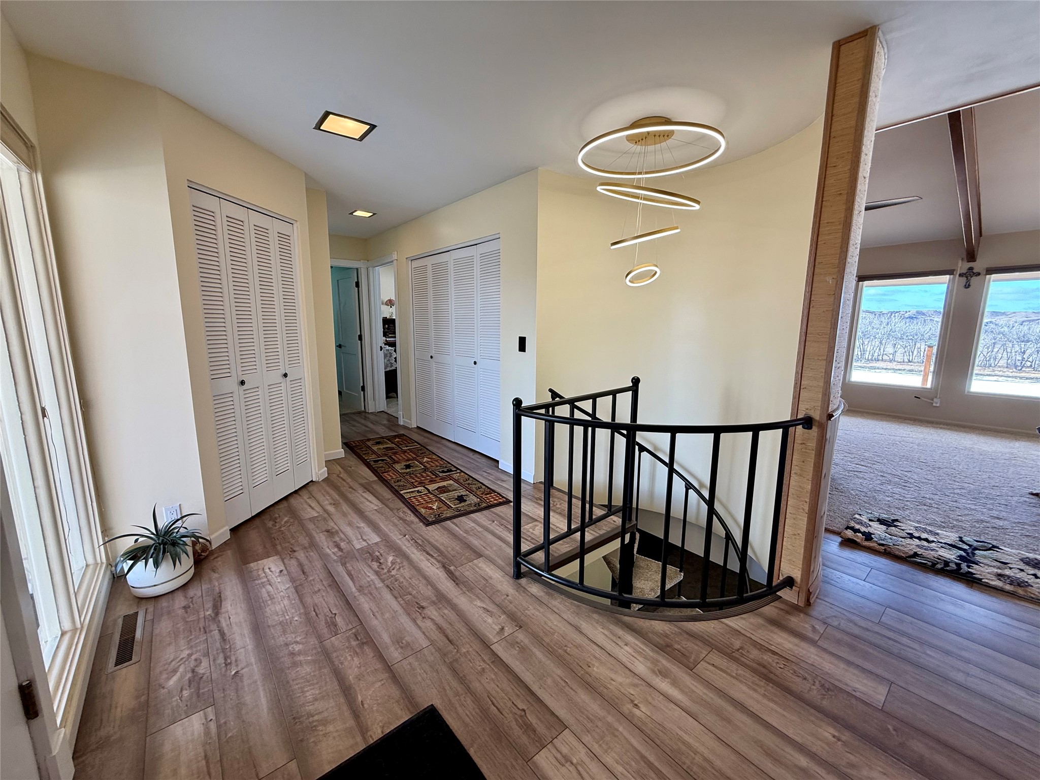 2 Fairgrounds Road Property Photo 22