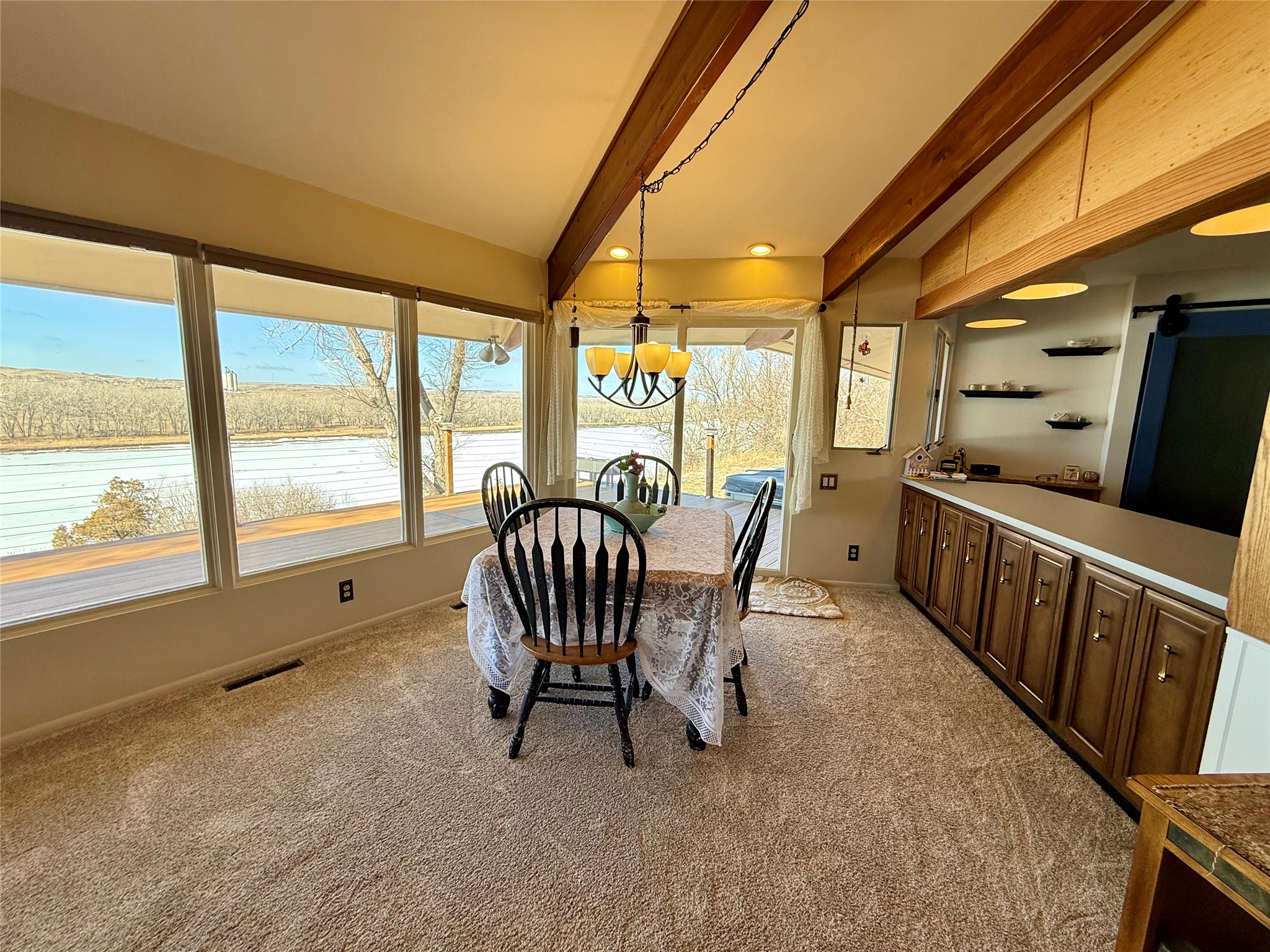 2 Fairgrounds Road Property Photo 30