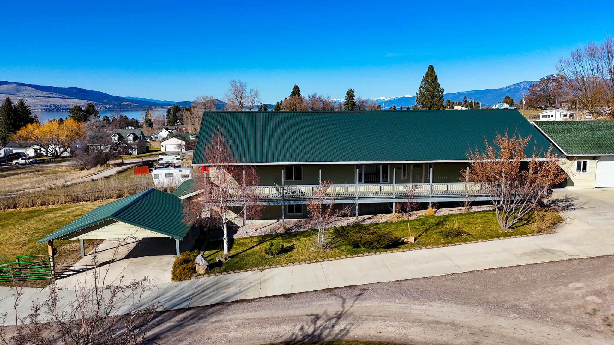 1401 12th Avenue E Property Photo 2