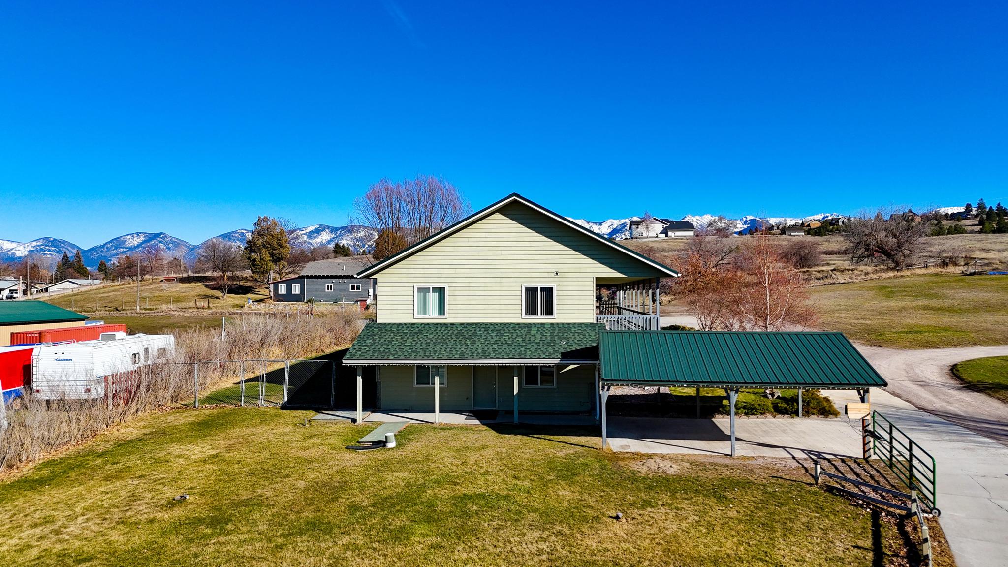 1401 12th Avenue E Property Photo 6