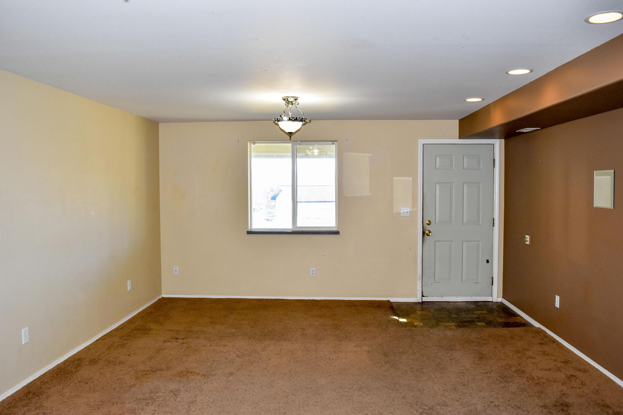 1401 12th Avenue E Property Photo 33
