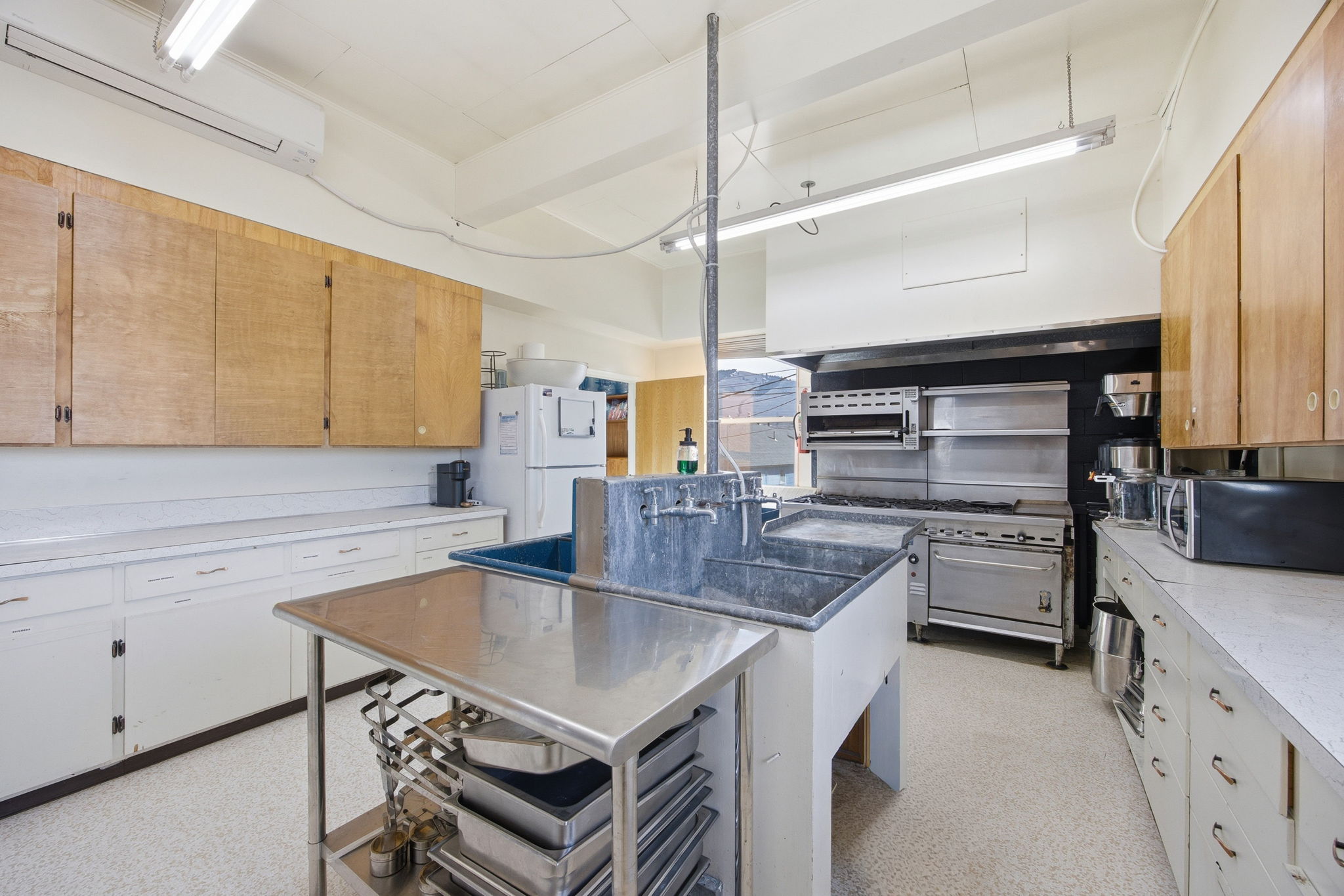 135 Knowles Street Property Photo 12