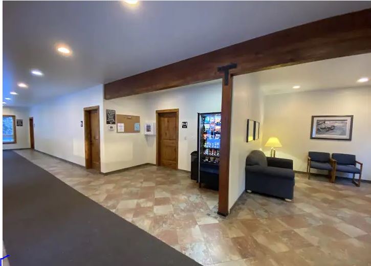 1 Tamarack Lane 1a Property Photo 22