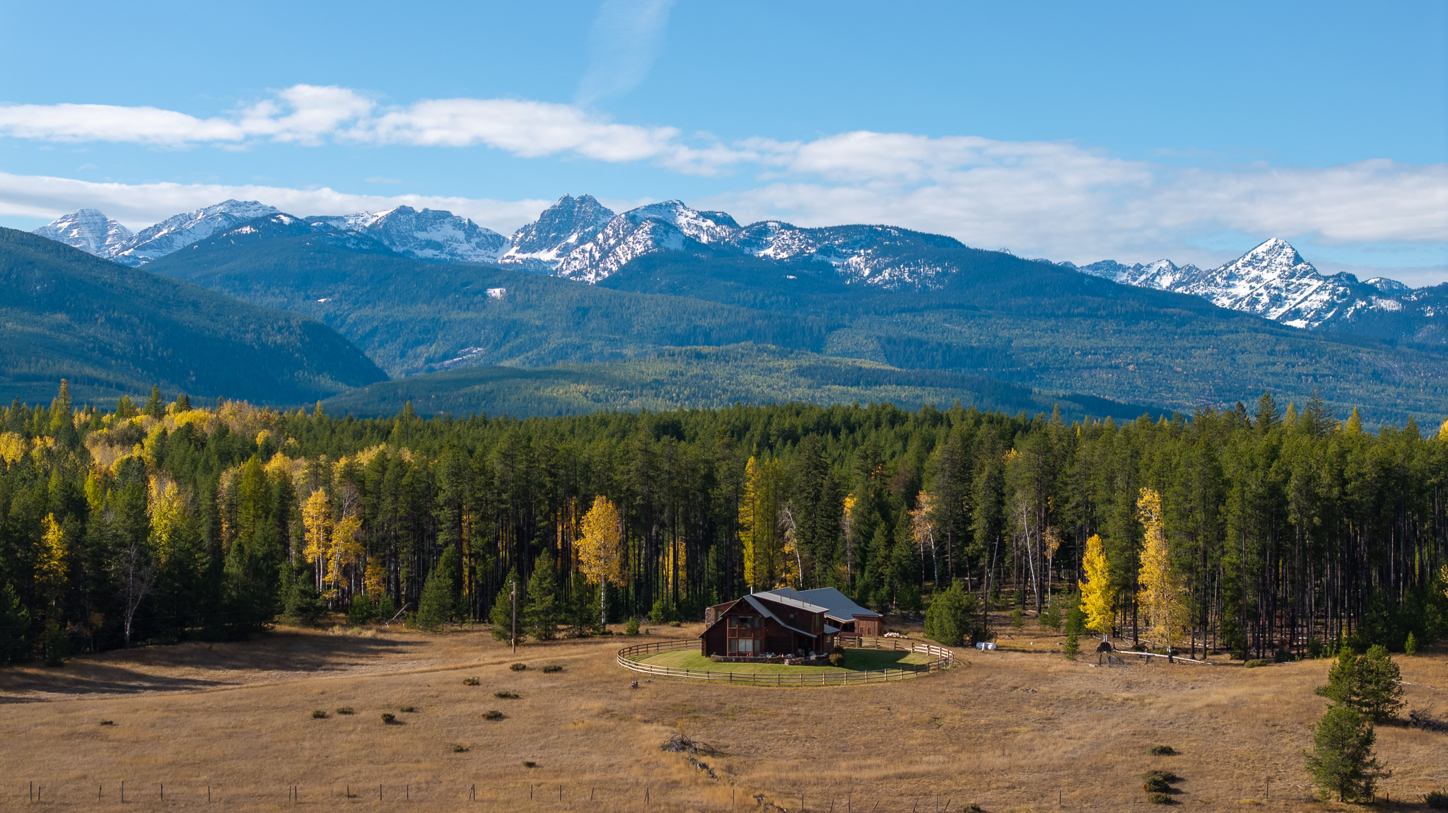 699 Glacier-elk Creek Road Property Photo 4