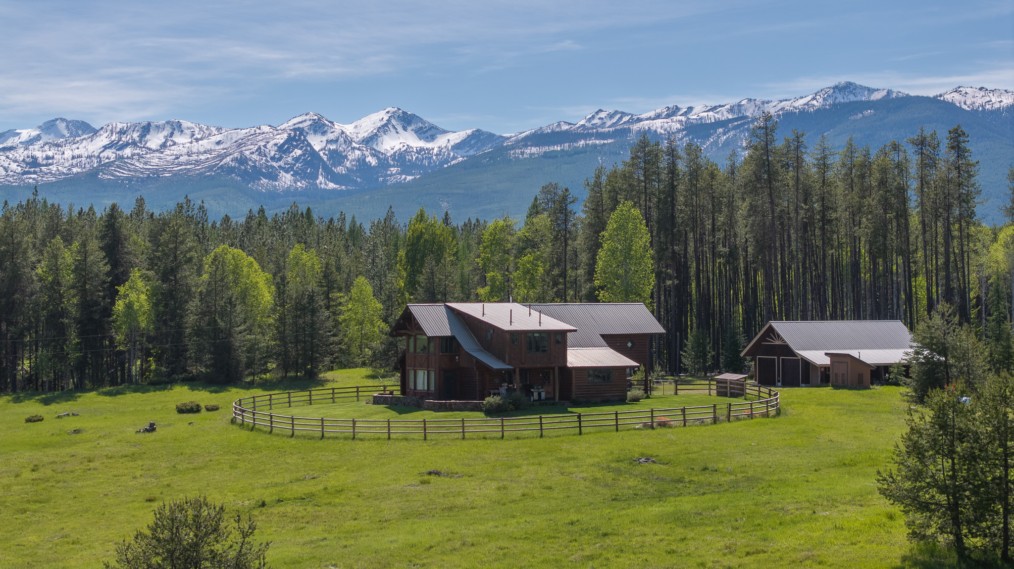 699 Glacier-elk Creek Road Property Photo 10