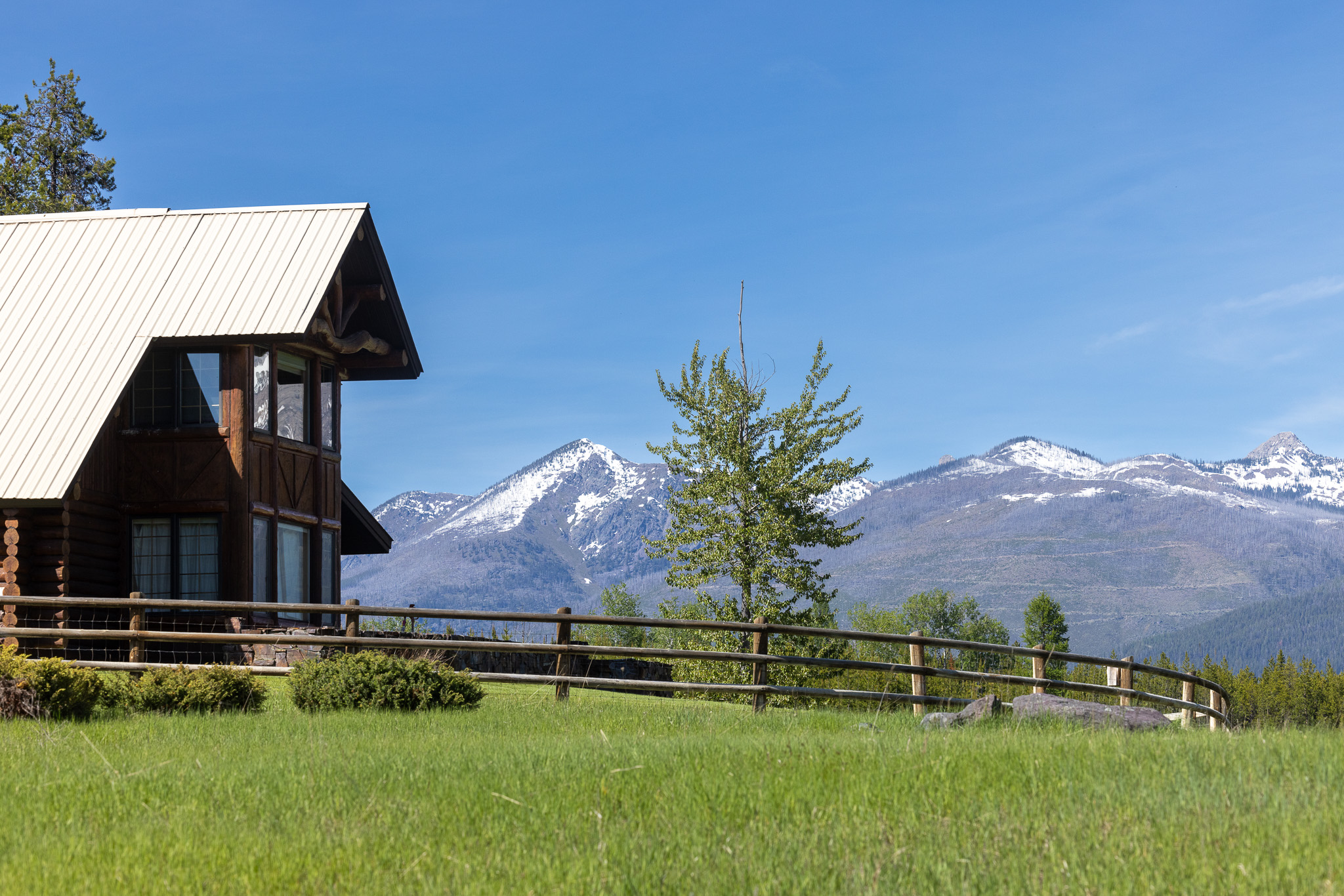 699 Glacier-elk Creek Road Property Photo 18