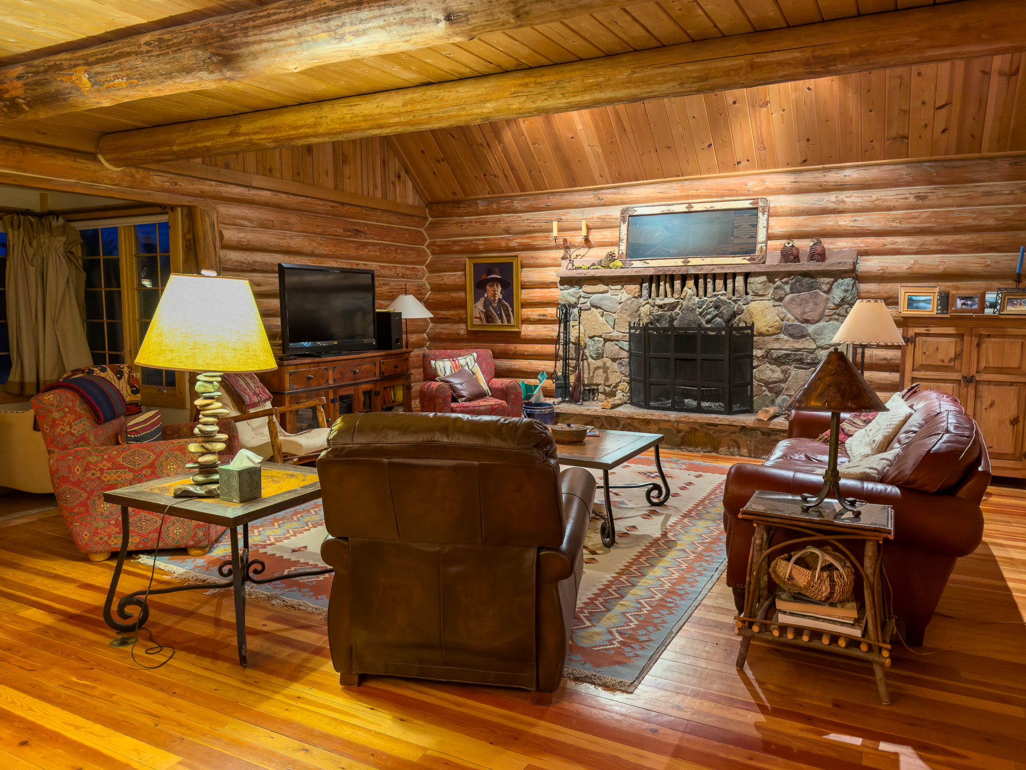699 Glacier-elk Creek Road Property Photo 24