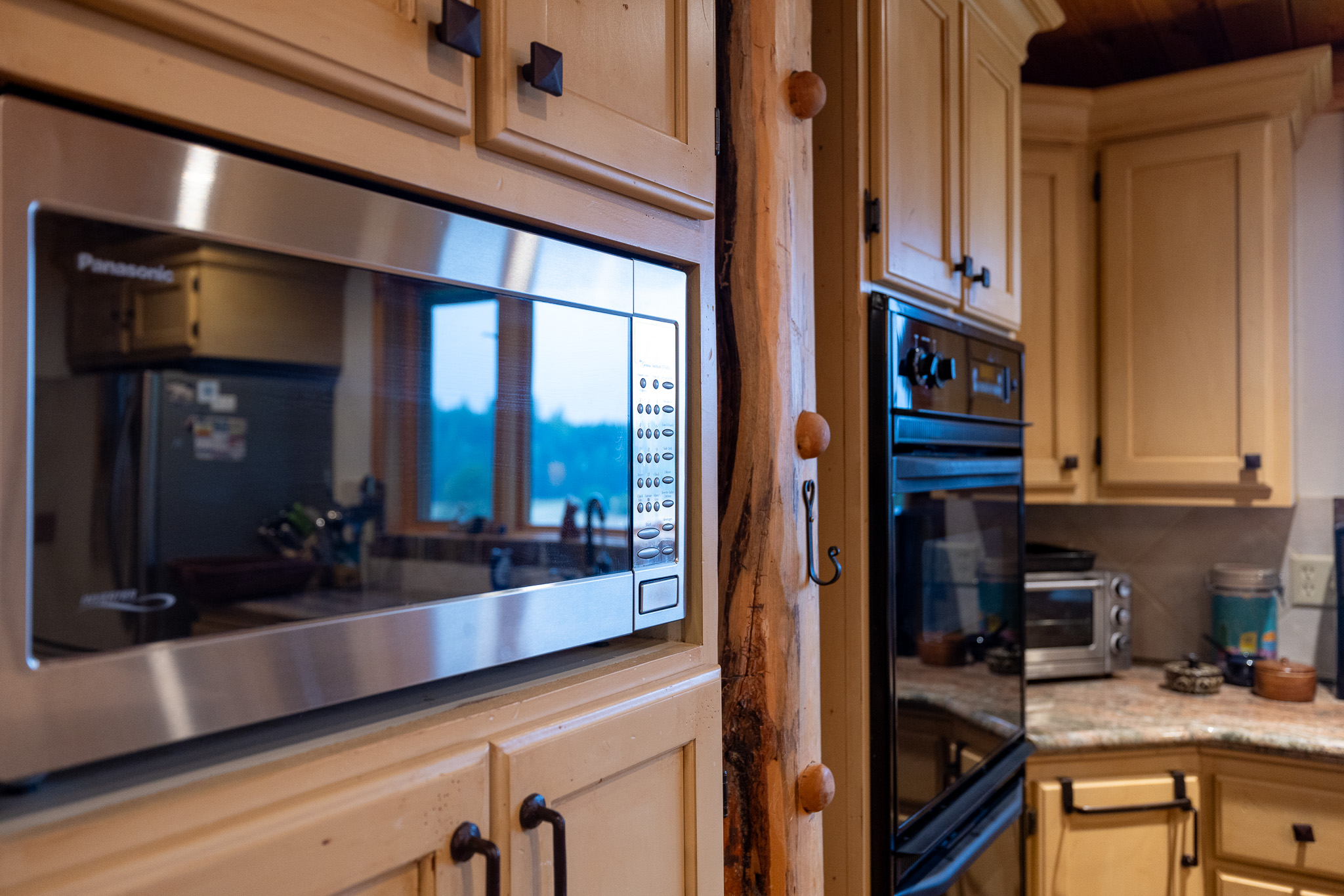 699 Glacier-elk Creek Road Property Photo 29
