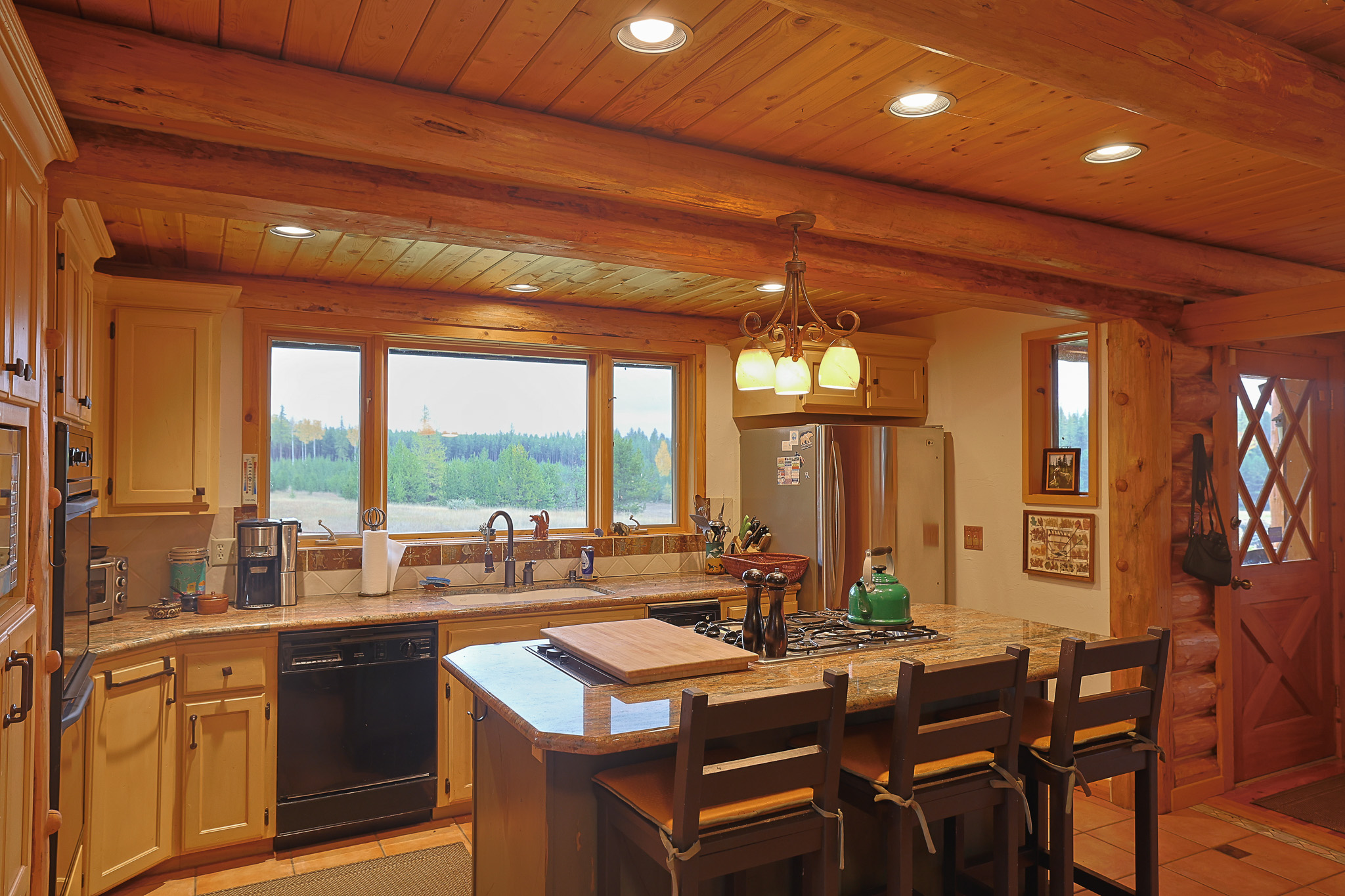 699 Glacier-elk Creek Road Property Photo 31
