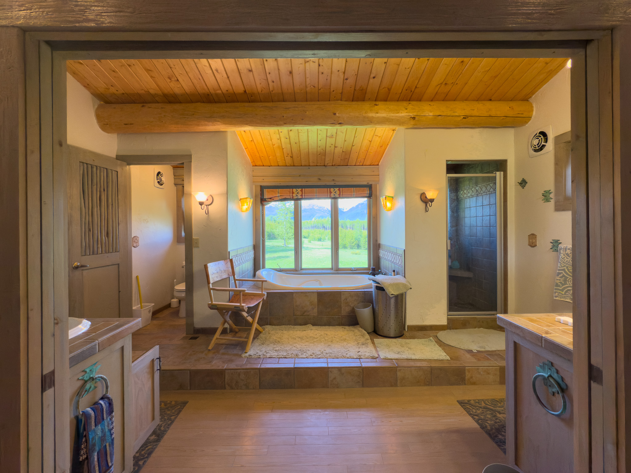 699 Glacier-elk Creek Road Property Photo 43