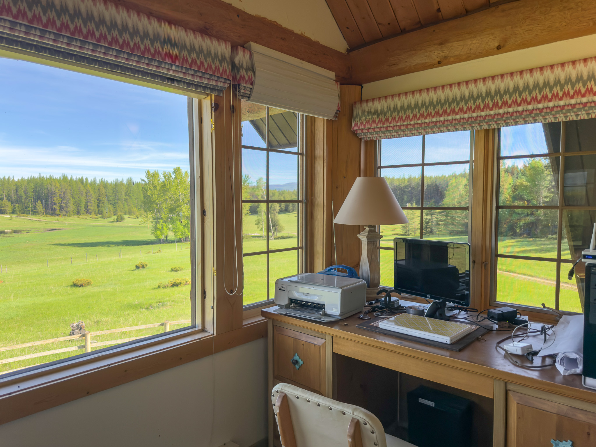 699 Glacier-elk Creek Road Property Photo 44
