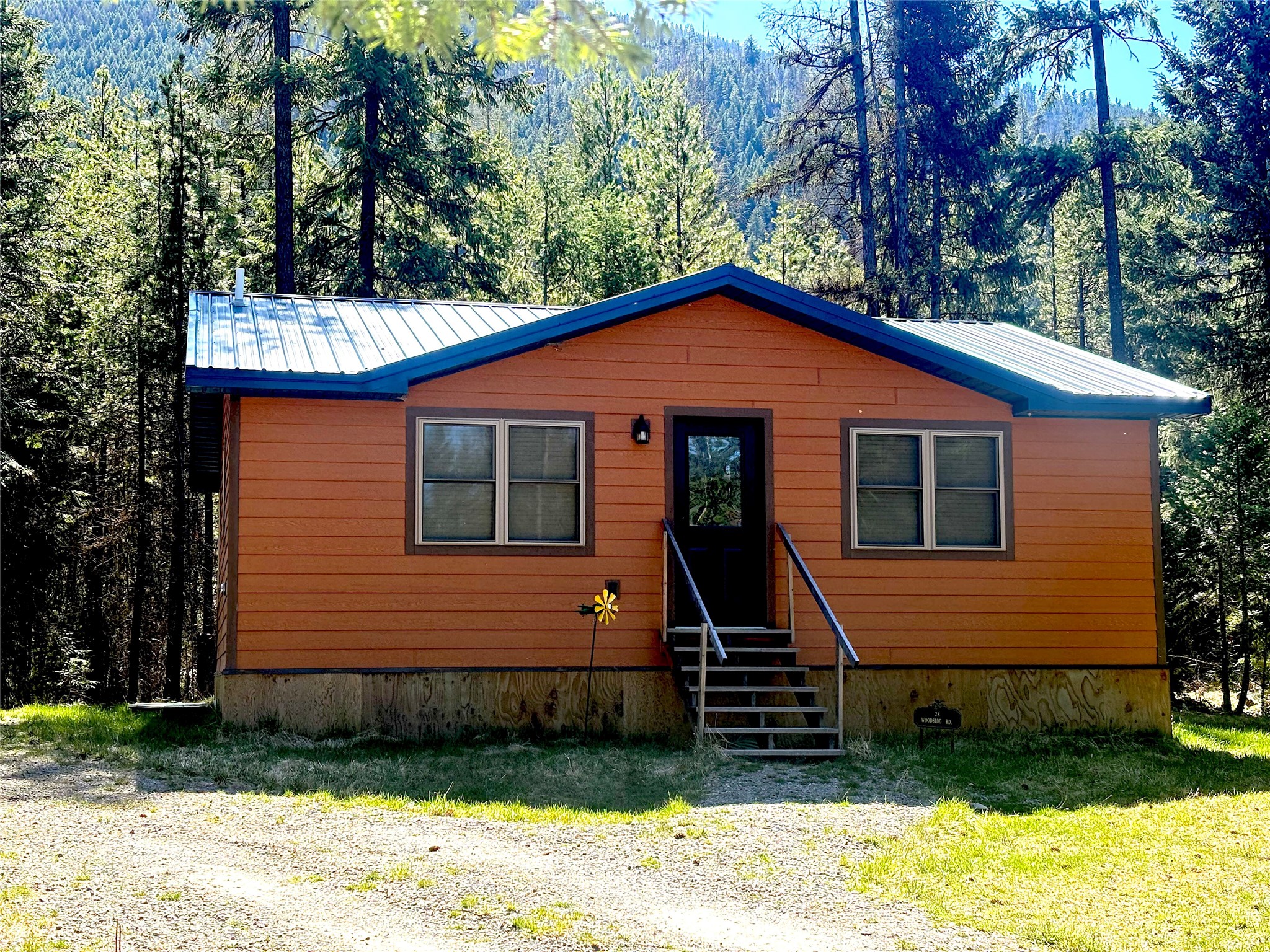 28 Woodside Lane Property Photo 1