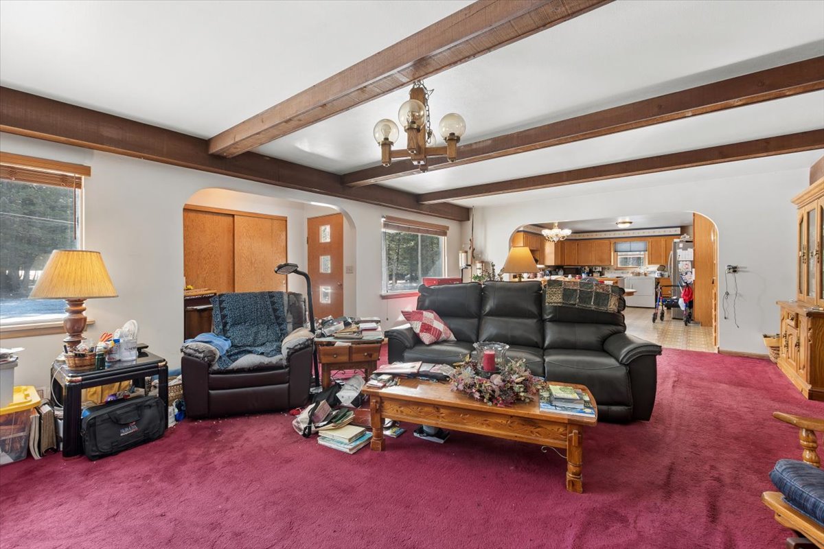 2260 E Lakeshore Drive Property Photo 13
