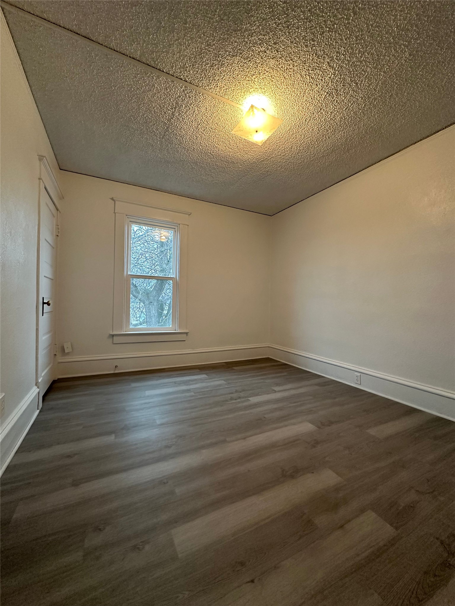 604 2nd Avenue S Property Photo 16