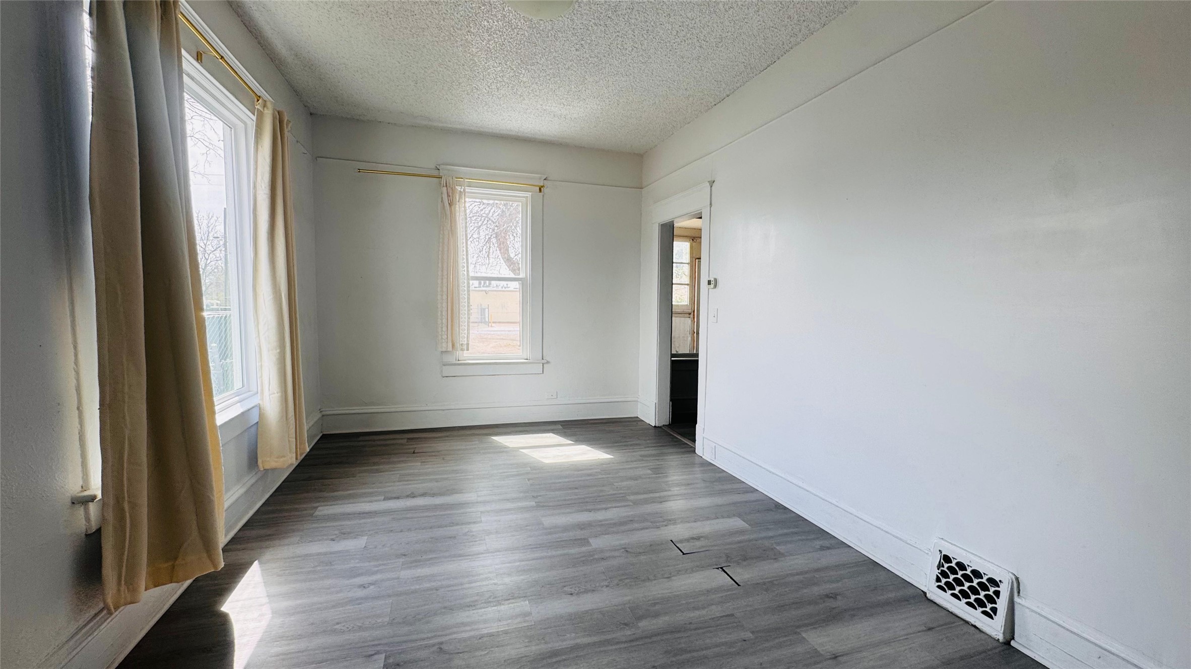 604 2nd Avenue S Property Photo 22