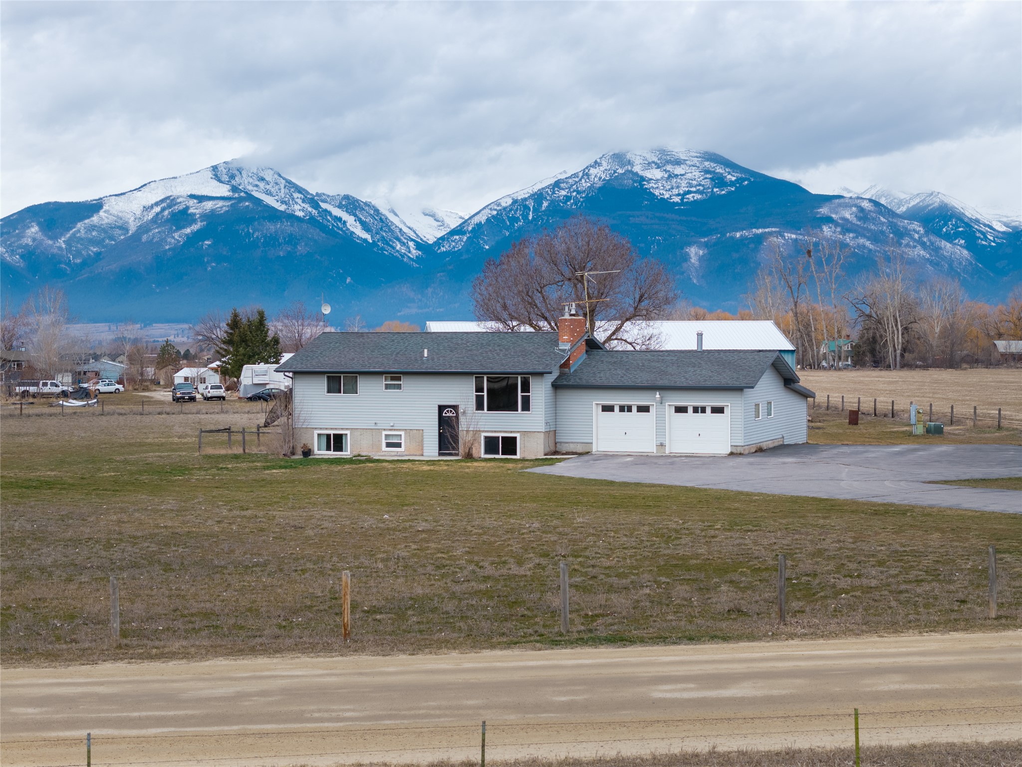 1170 Three Mile Creek Road Property Photo 1