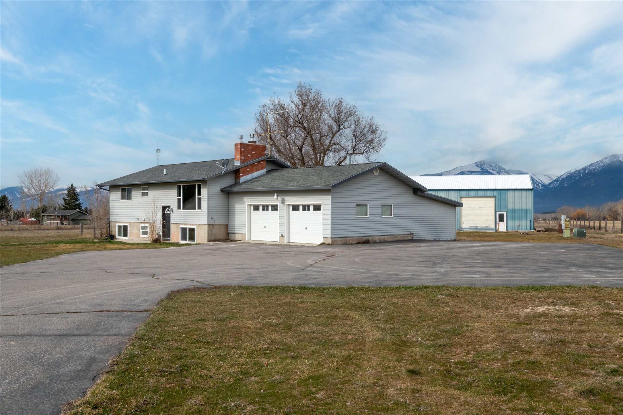 1170 Three Mile Creek Road Property Photo 3