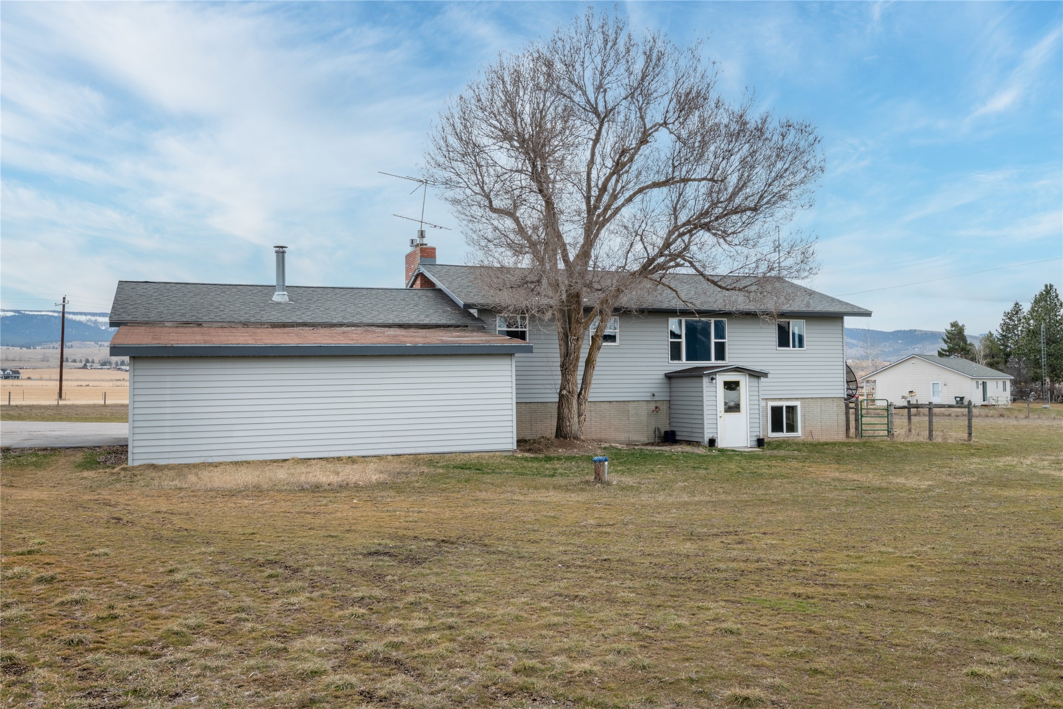 1170 Three Mile Creek Road Property Photo 10