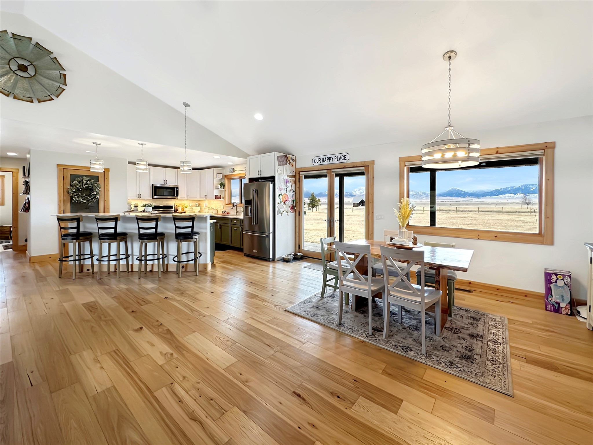 13 Diamondback Road Property Photo 5