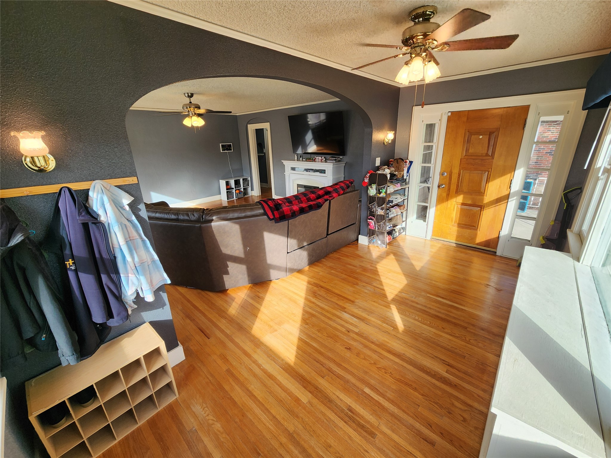 3301 1st Avenue N Property Photo 4
