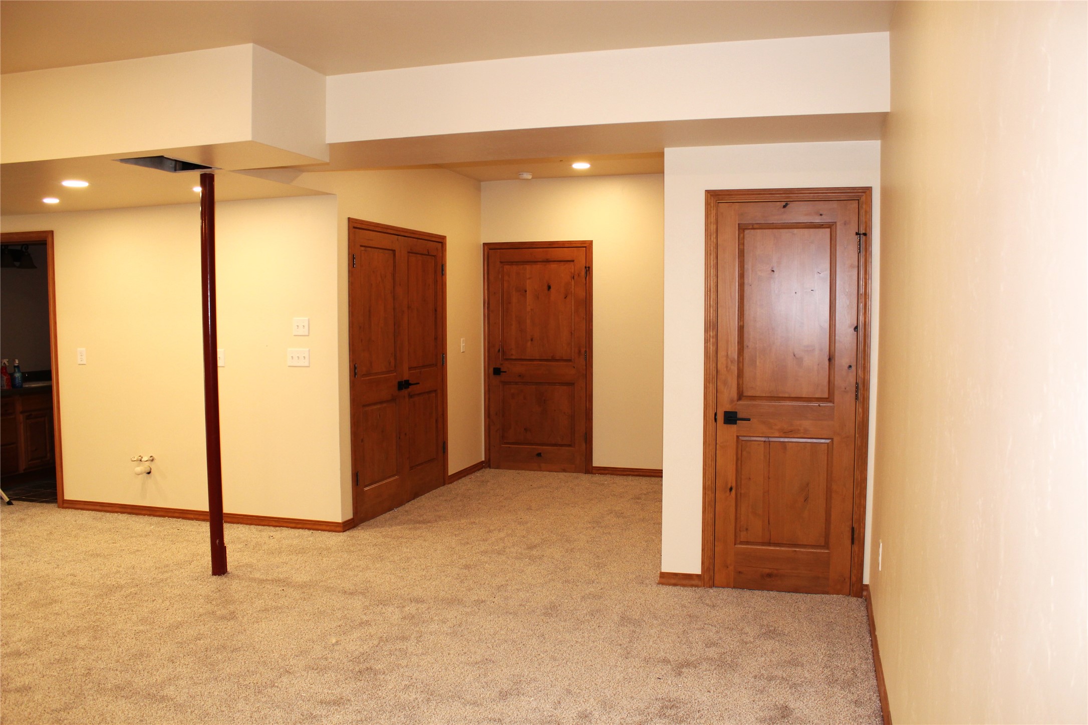 337 Hauser Drive Property Photo 24