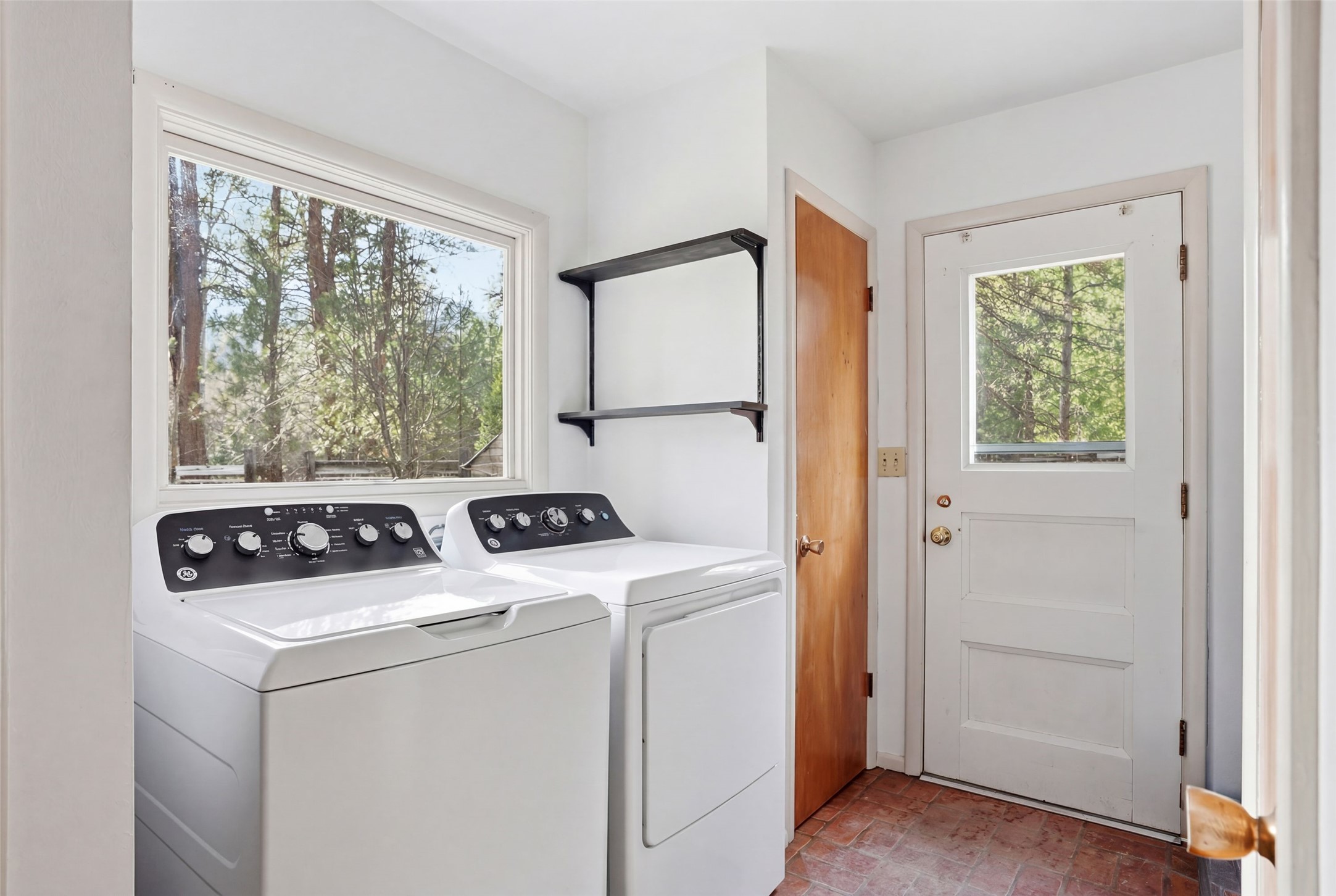 314 And 308 Kootenai Creek Road Property Photo 14