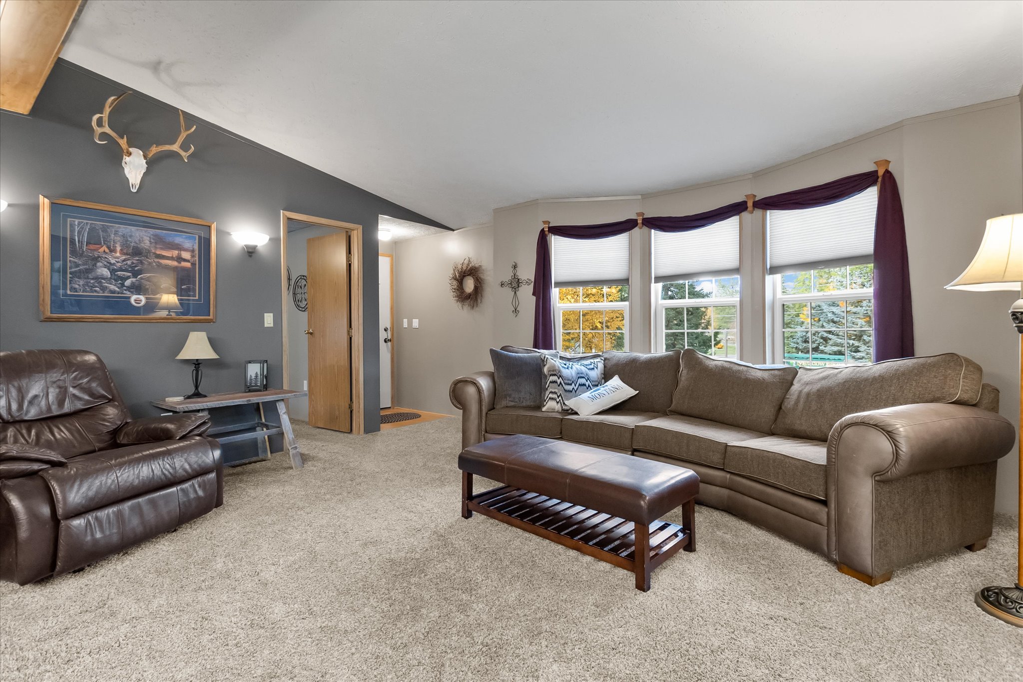 1422 Tamarack Lane Property Photo 6