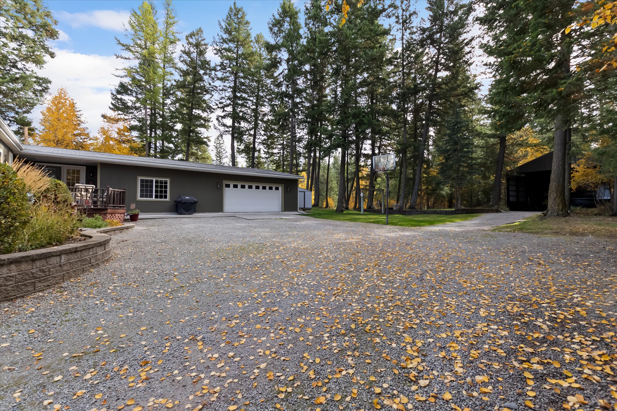 1422 Tamarack Lane Property Photo 27
