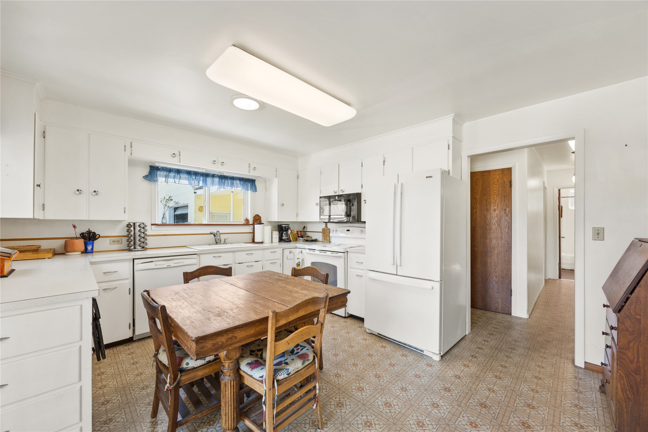 1009 3rd Avenue E Property Photo 8