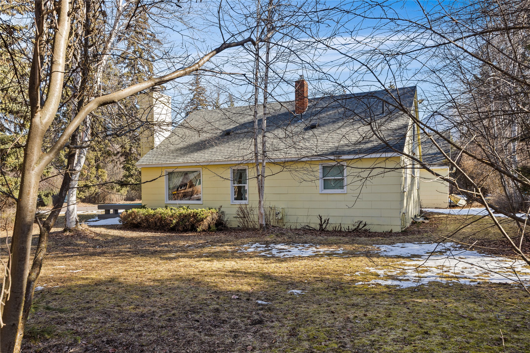 1009 3rd Avenue E Property Photo 24