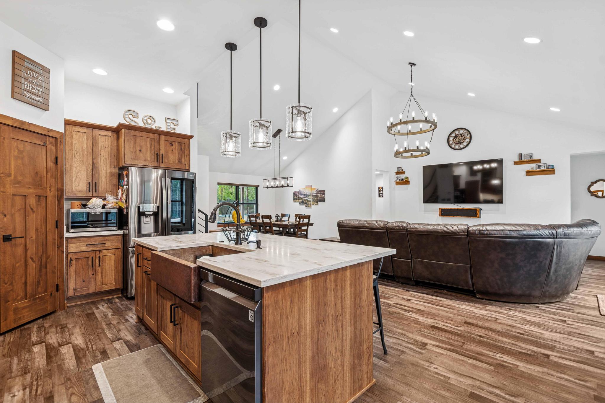 463 Deer Creek Road Property Photo 13