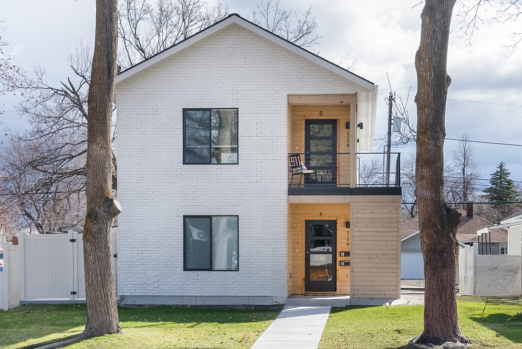 519 1st Avenue E Property Photo 2