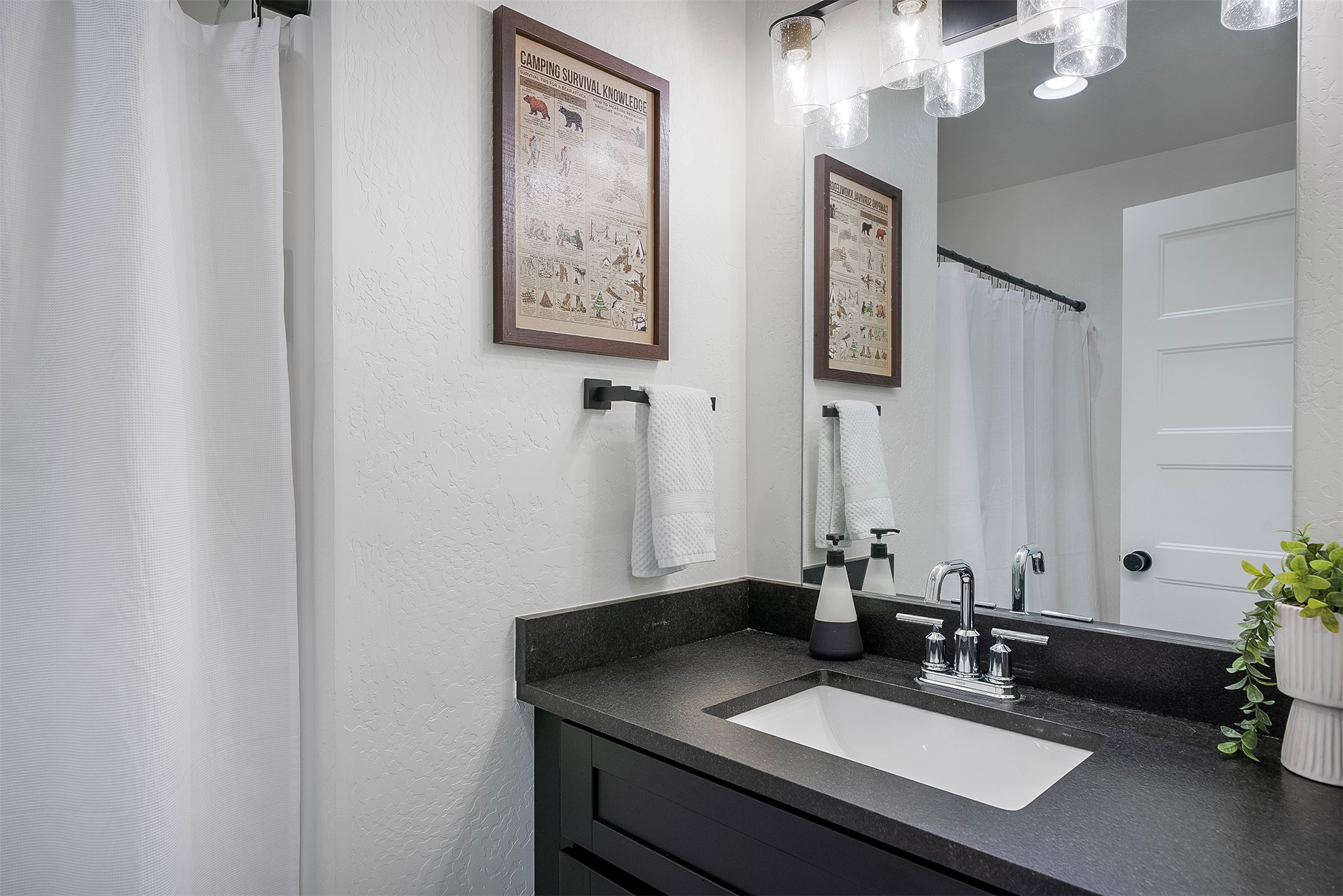 519 1st Avenue E Property Photo 15