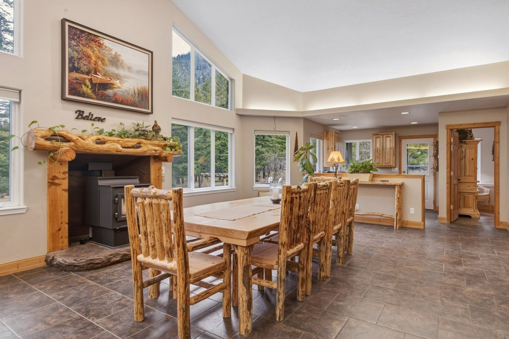 14300 Cambridge Road Property Photo 12