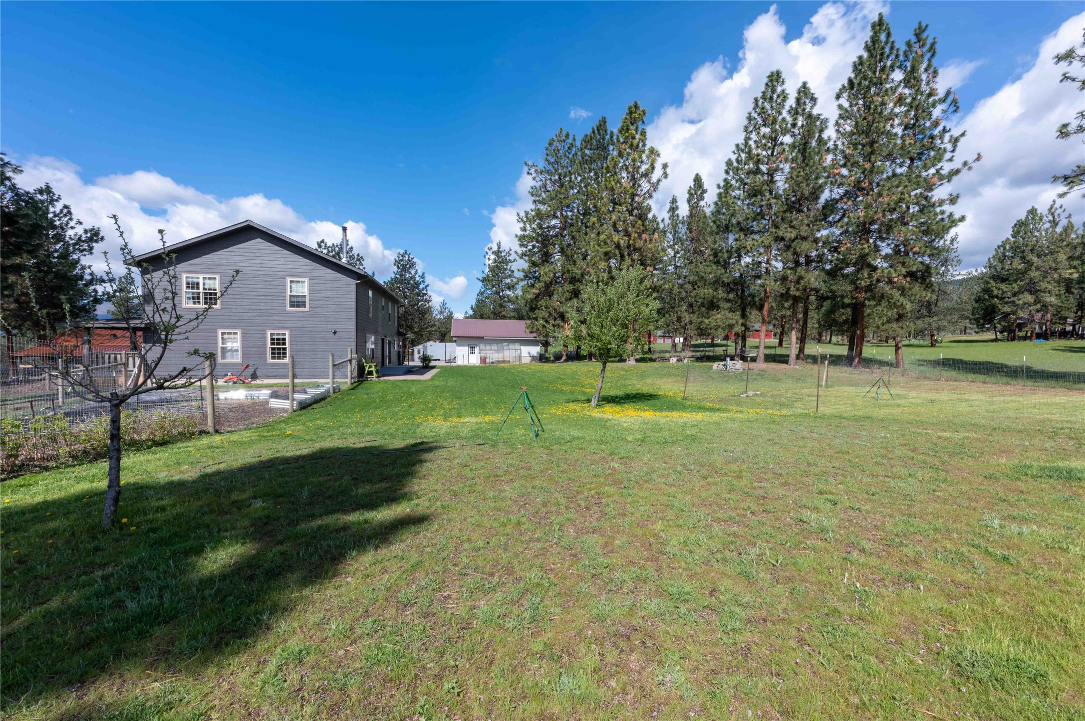 22 Pine Meadow Lane Property Photo 8