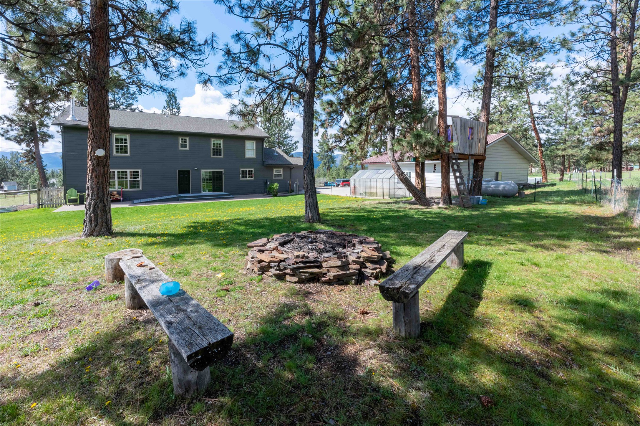 22 Pine Meadow Lane Property Photo 9