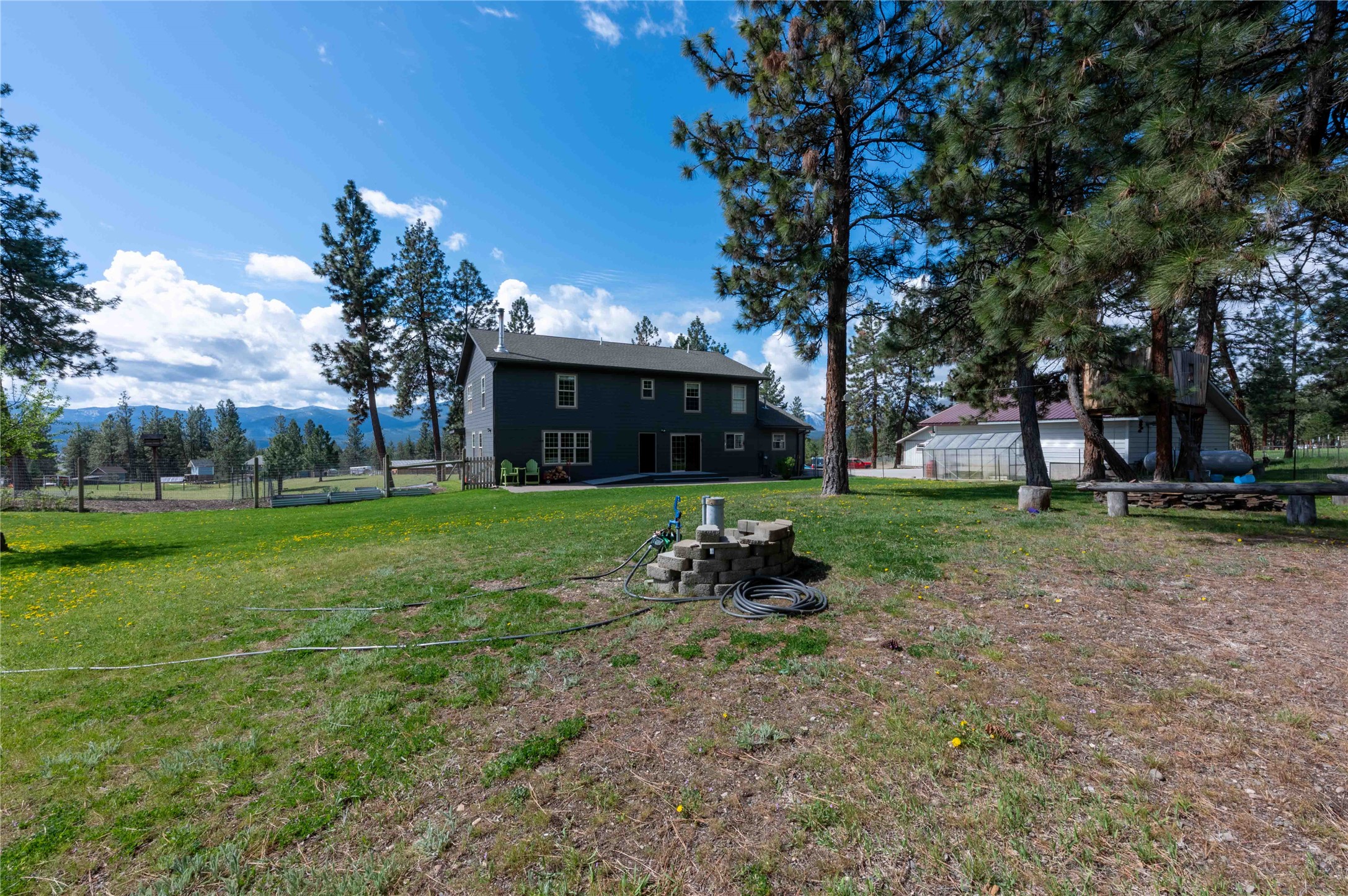22 Pine Meadow Lane Property Photo 10