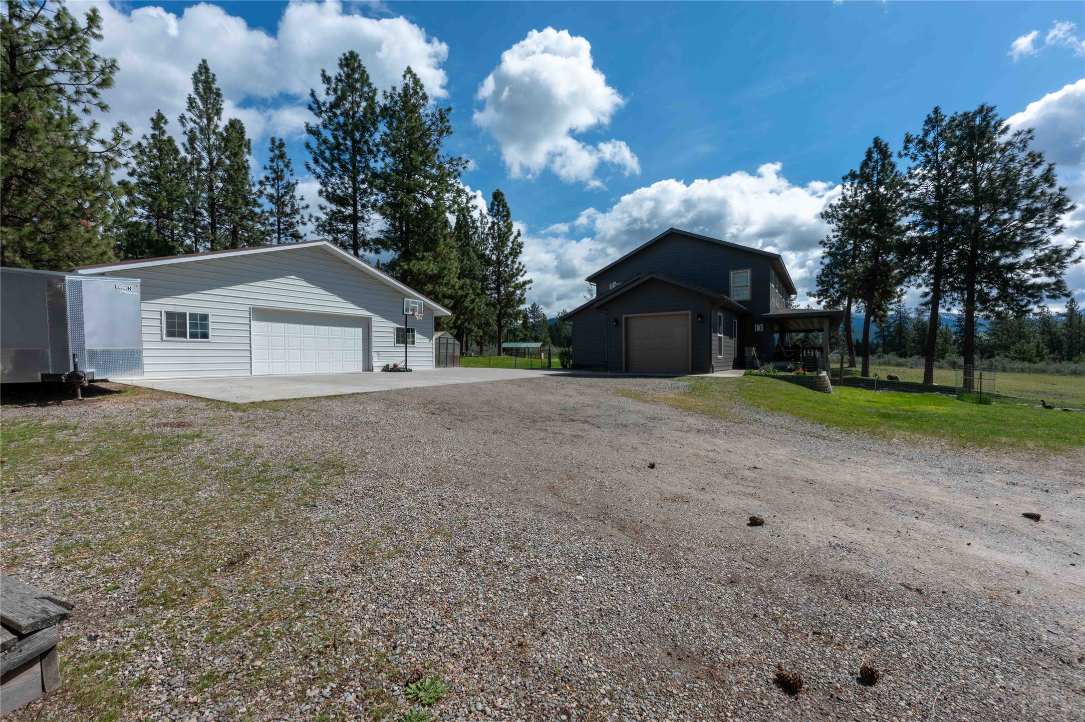 22 Pine Meadow Lane Property Photo 12
