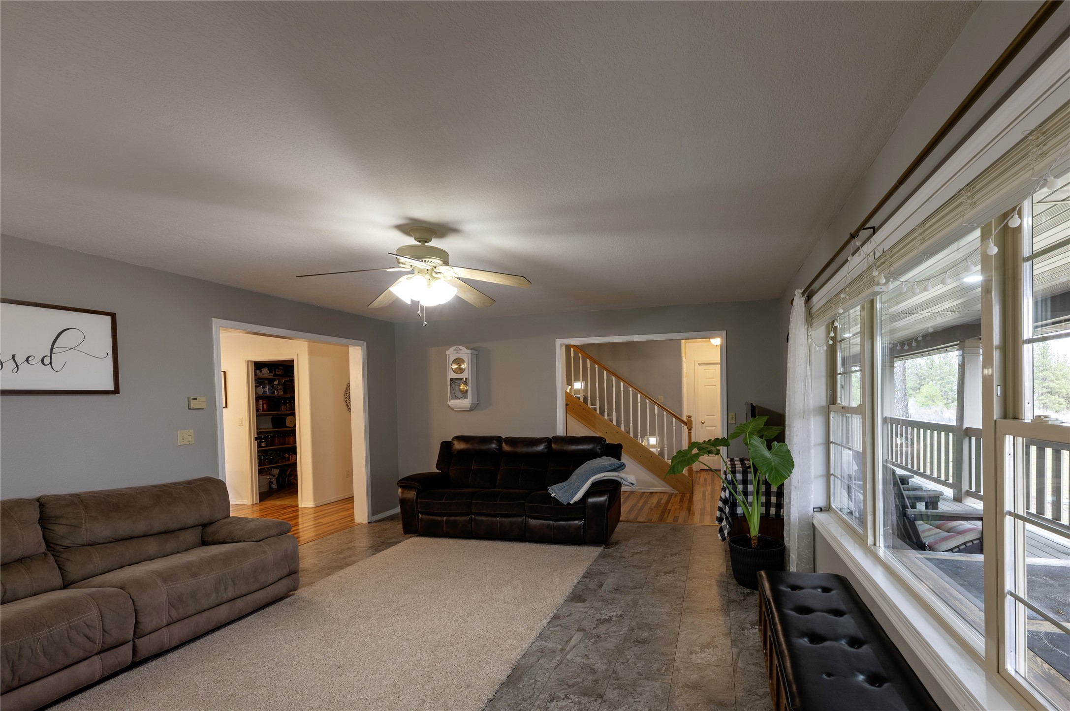 22 Pine Meadow Lane Property Photo 21