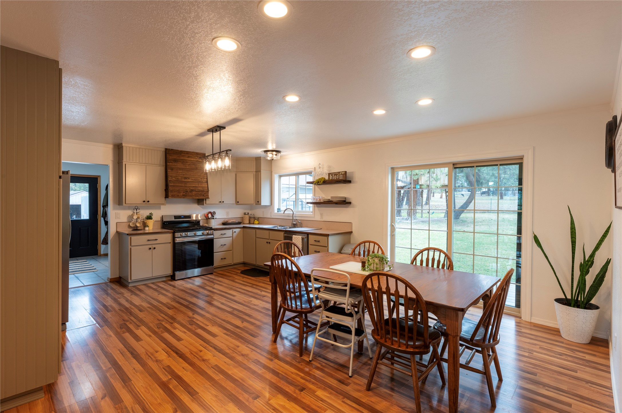 22 Pine Meadow Lane Property Photo 27