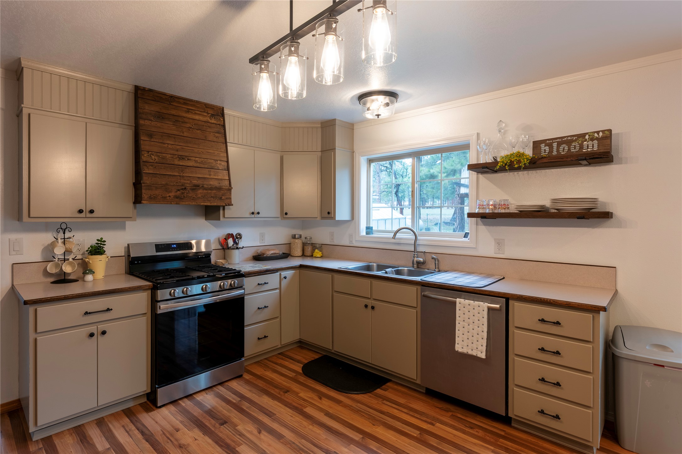 22 Pine Meadow Lane Property Photo 30