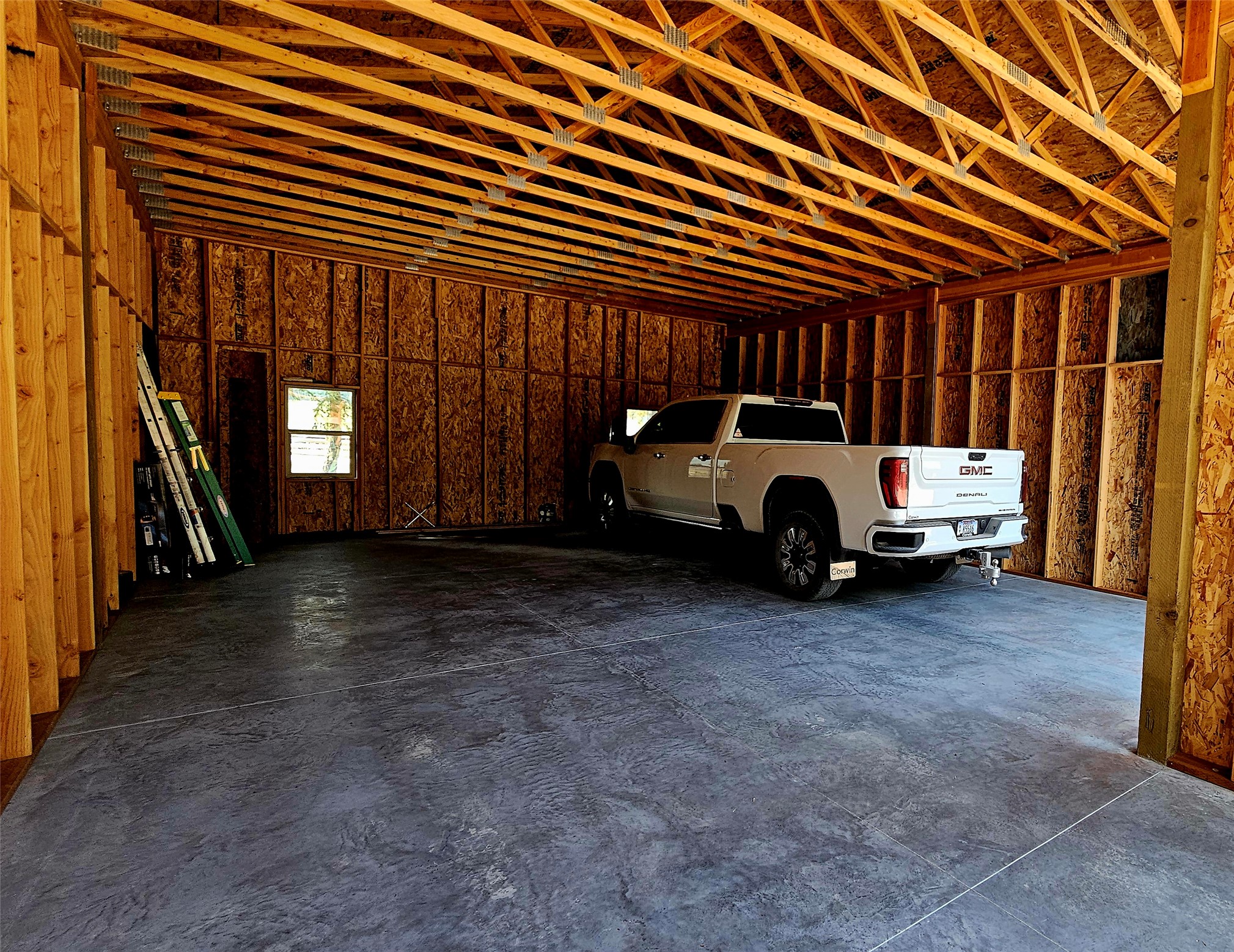 455 Pine Valley Drive N Property Photo 32