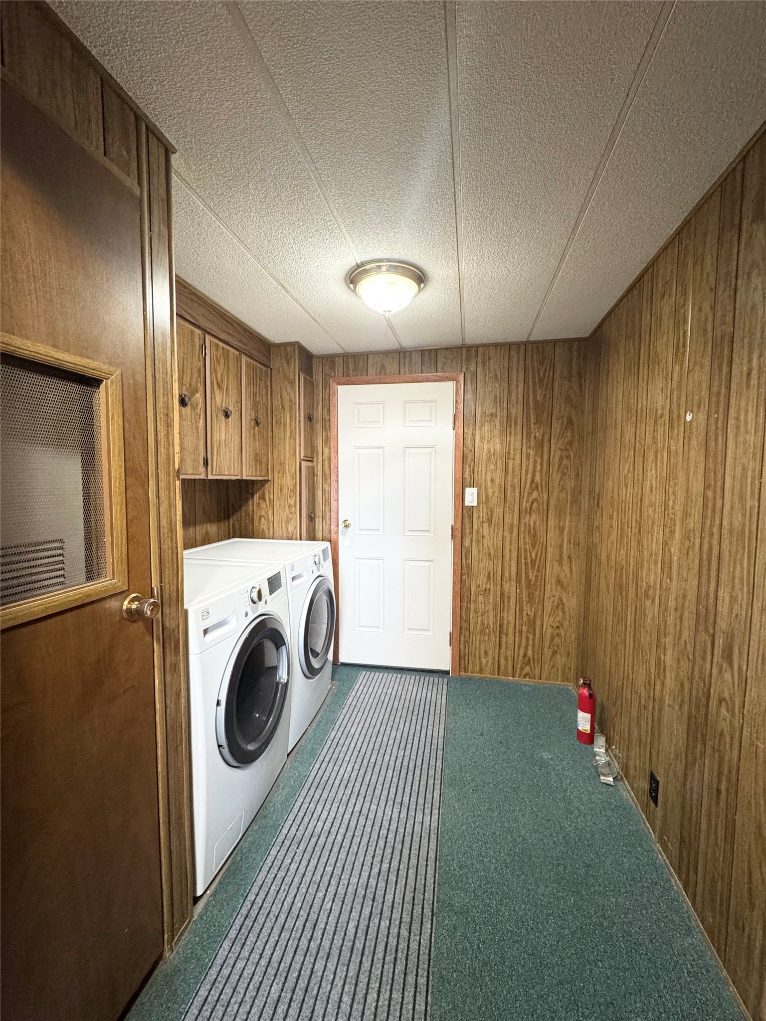 5055 Hidden Valley Drive Property Photo 13
