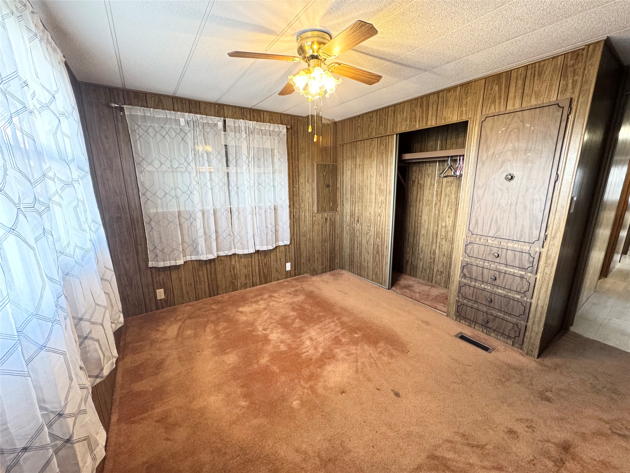 5055 Hidden Valley Drive Property Photo 16
