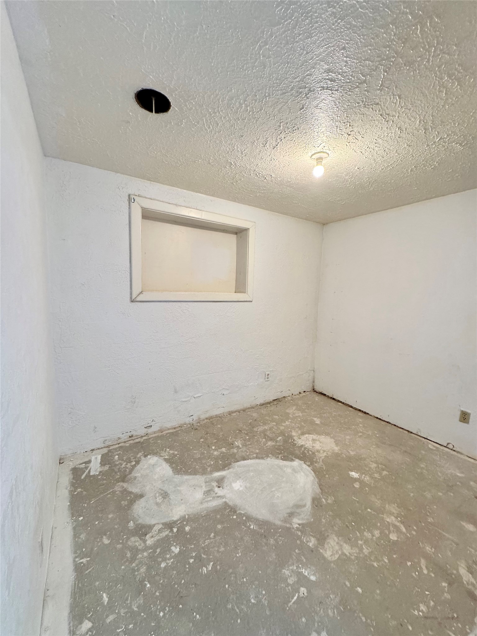 5055 Hidden Valley Drive Property Photo 33